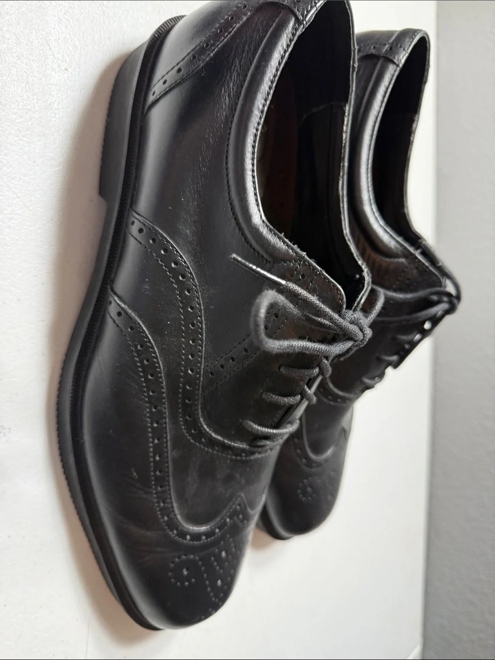 Rockport Black Leather Wingtip Lace-Up Oxfords